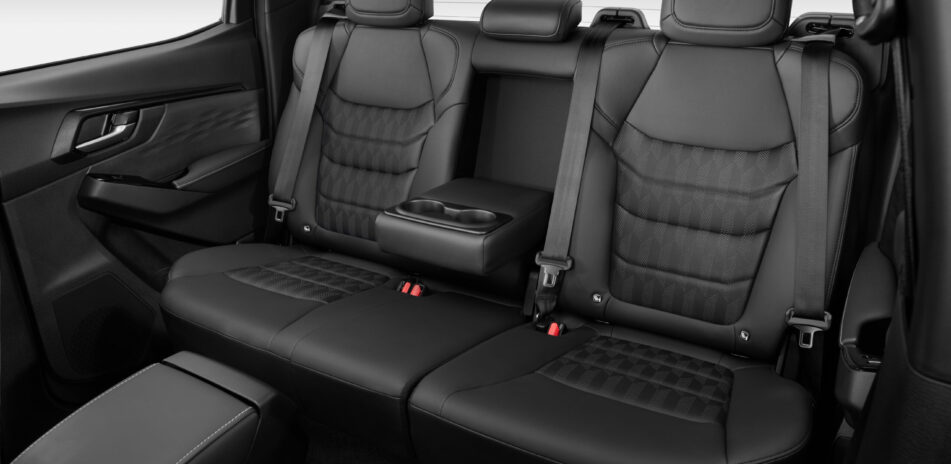 Rear Seat_RBE-Black_Leather_G