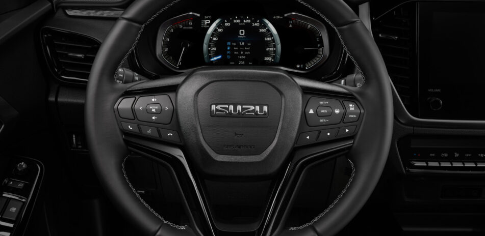 Steering Wheel_LHD_RBE_Leather_EPS_4x4 screen